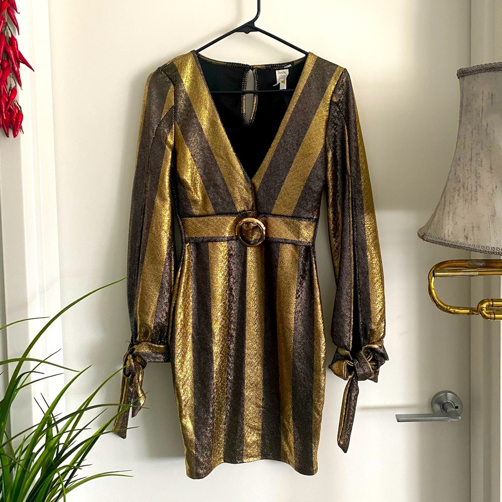 Black & Gold belted cocktail dress